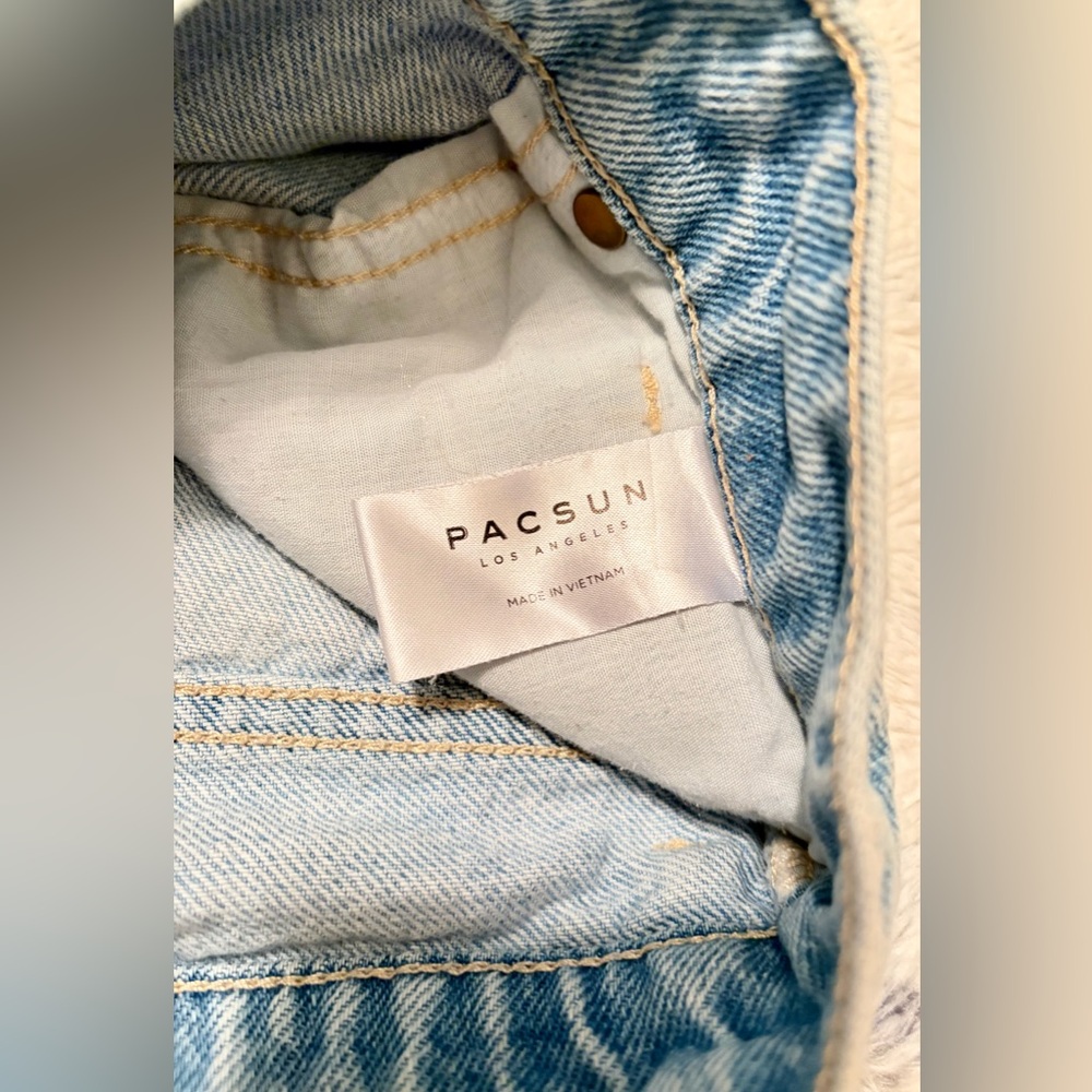 Women’s PacSun Light Blue Jean Ripped/Distressed High Rise Denim Shorts Sz 30 - Picture 6 of 16